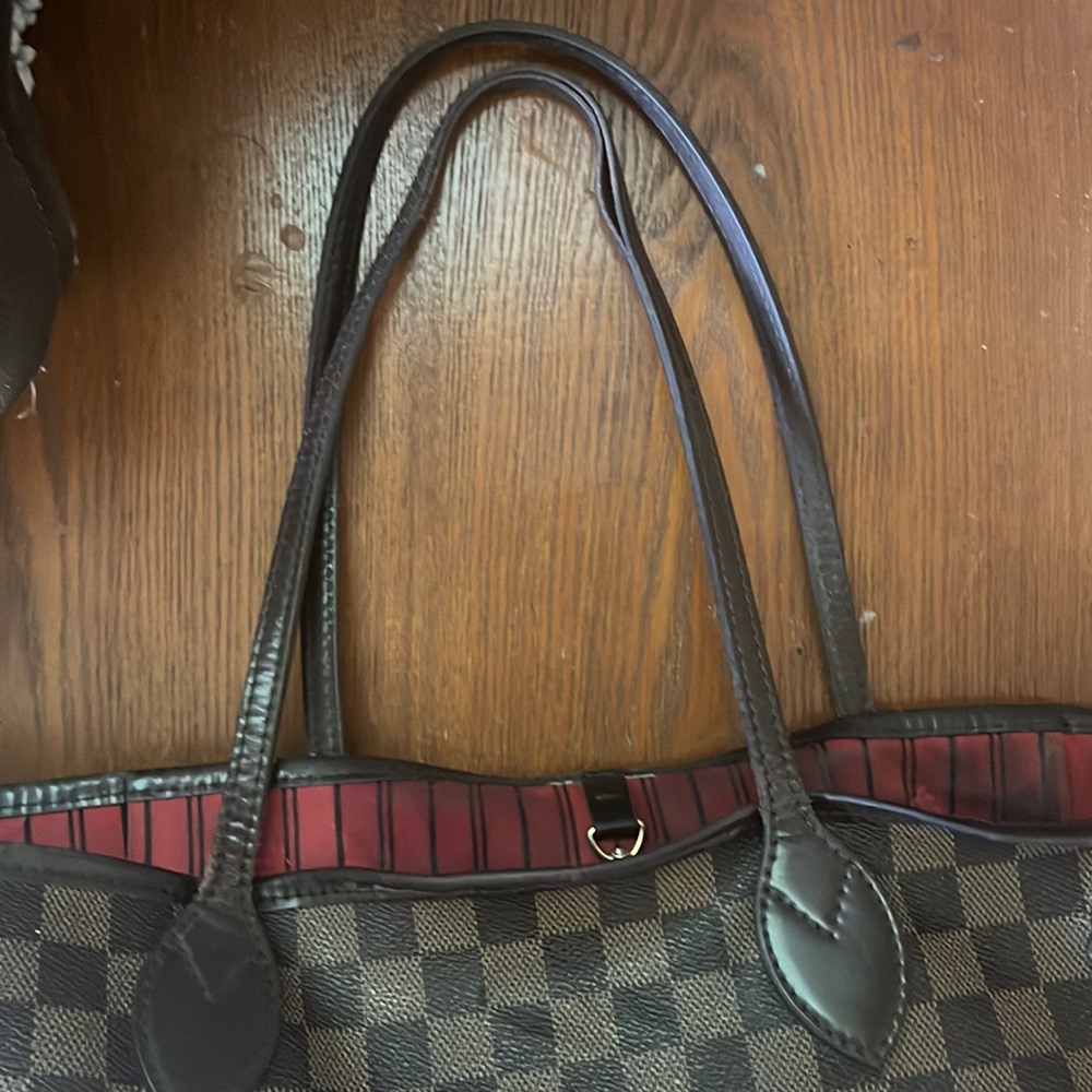 Louis Vuitton Brown Checkered Shoulder Bag - Picture 5 of 13